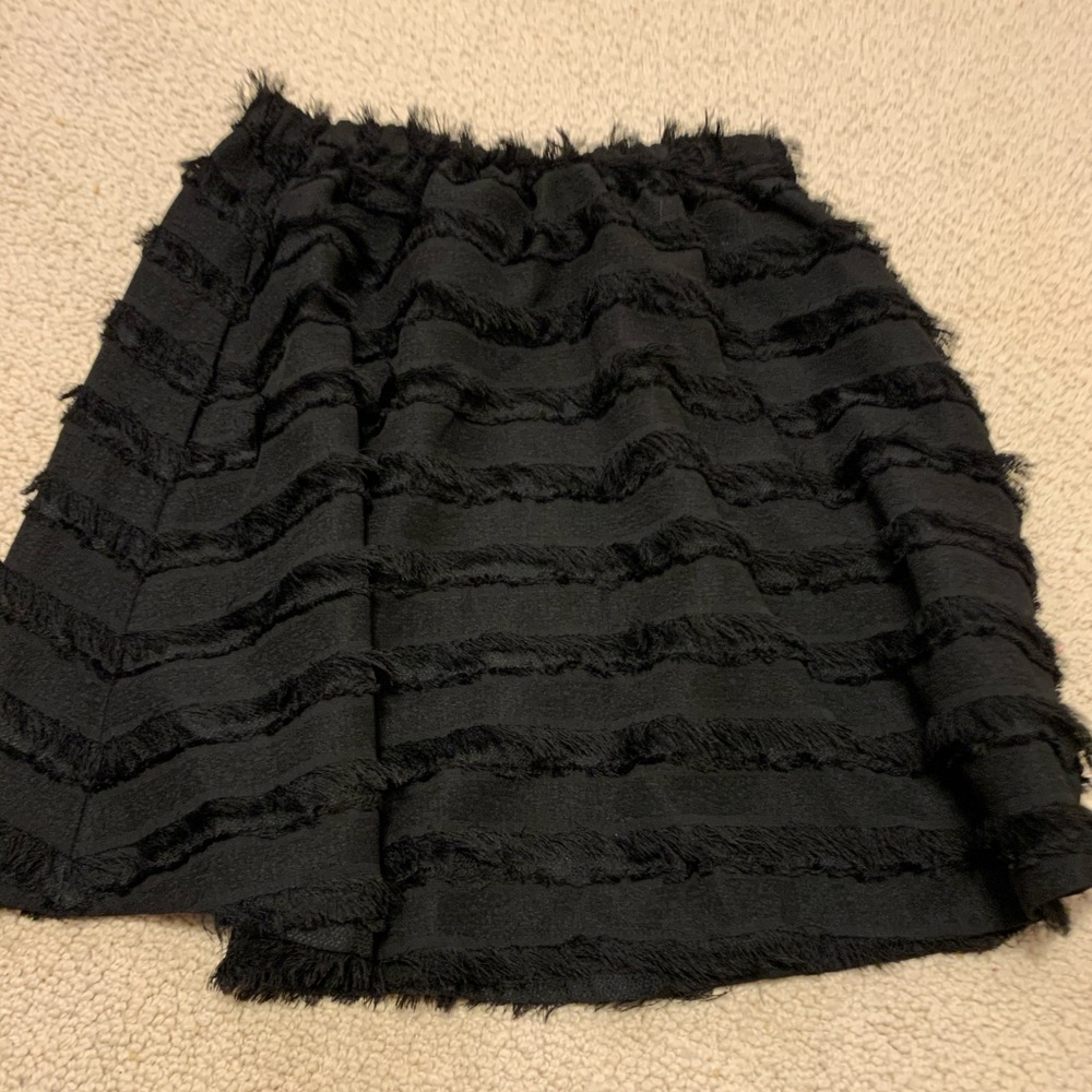 H&M ruffled skirt